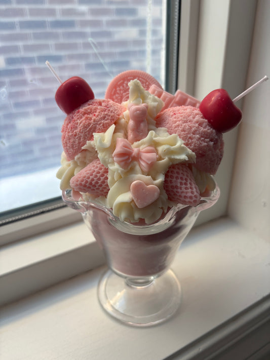 Strawberry Sundae 🍰